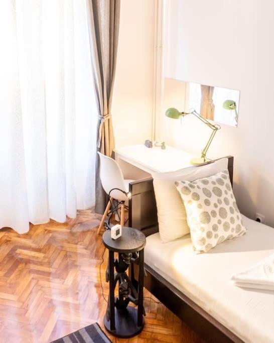 Central And Comfy 2Bdr Apartment Near Parliament Βελιγράδι Εξωτερικό φωτογραφία